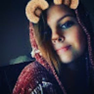 Meet your Posher, Saedra